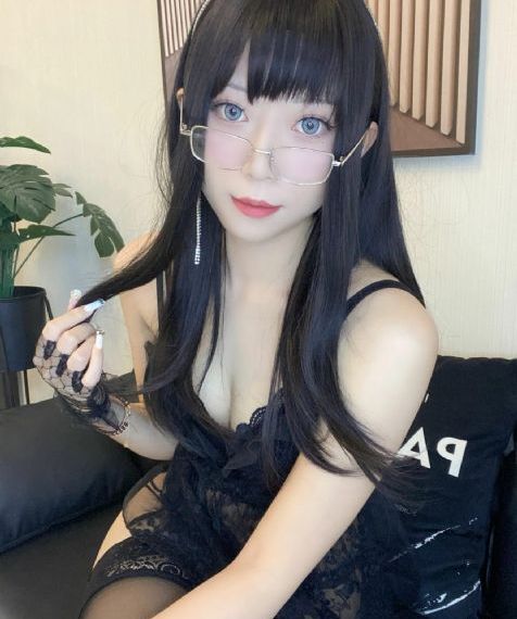 丰满的儿媳妇