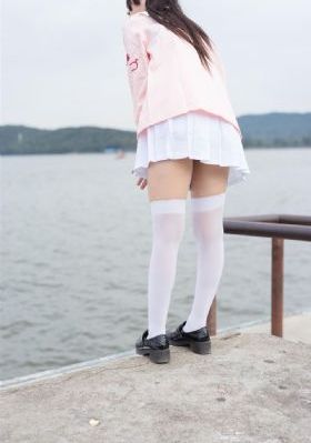 和表姐同居的日子在线观看