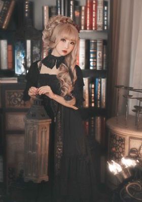 全红婵像迪士尼门口卖假货的